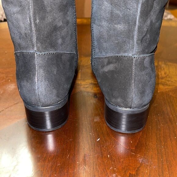 NWT Born black tall suede boots size US 6.5 wide shaft - Picture 11 of 14